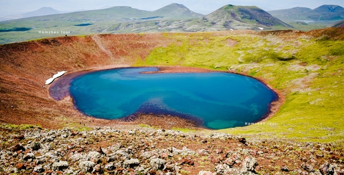 MT AZHDAHAK AND LAKE AKNA